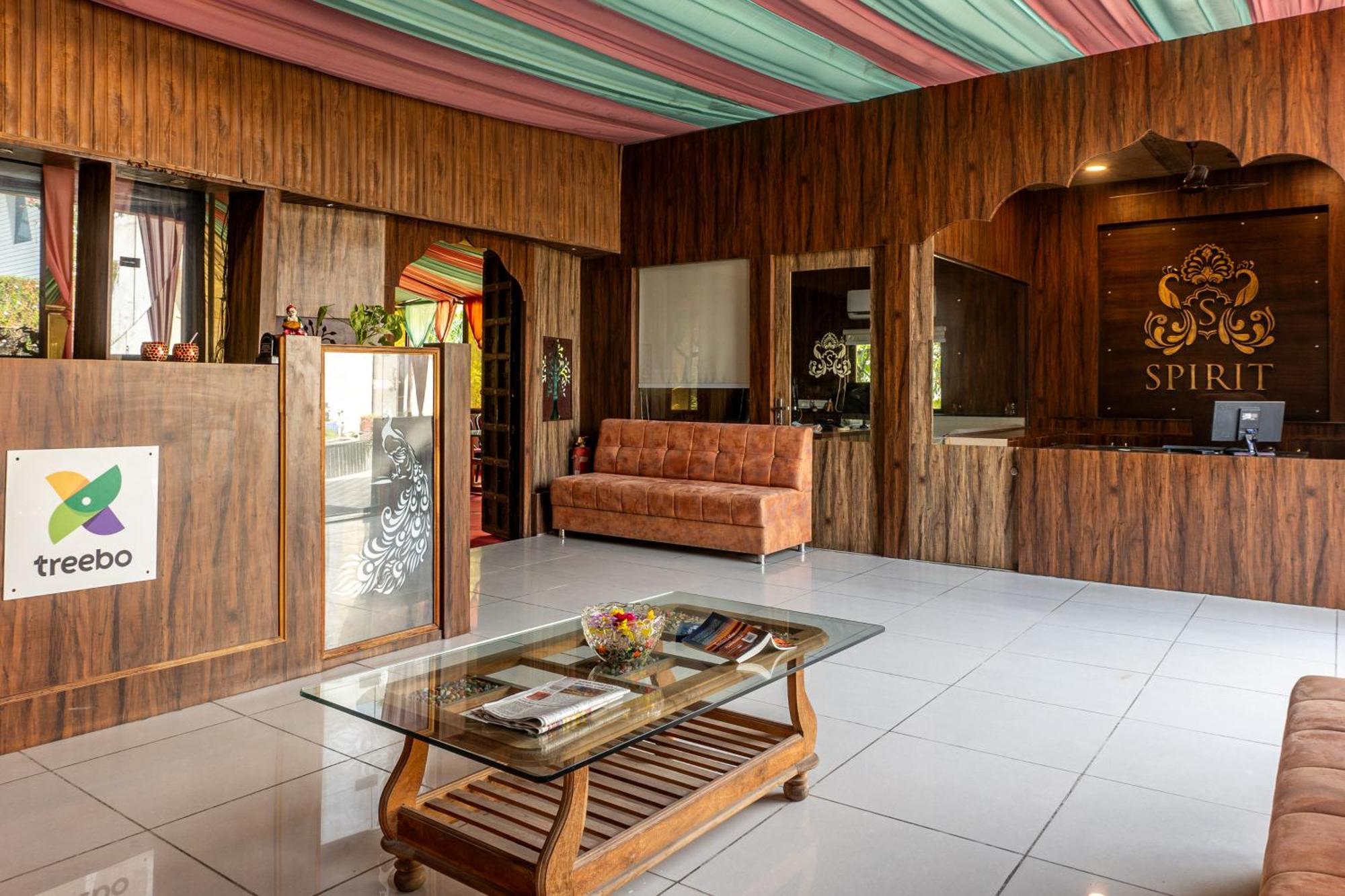 Treebo Spirit Residency Hotel Удайпур Екстериор снимка